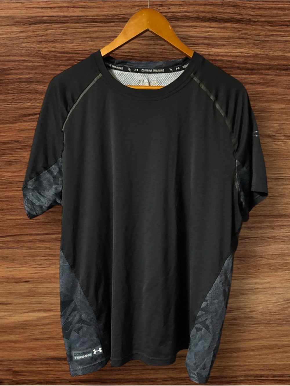 Under Armour Black & Gray Men’s Short-Sleeve Combine Training Performance Tee